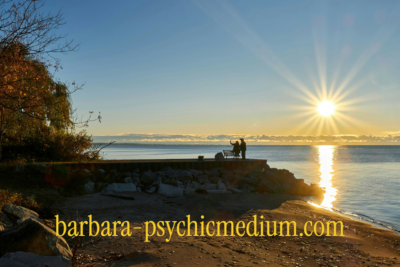 Soulmates vs Twin Flames – deep soul connection Barbara Psychic Medium